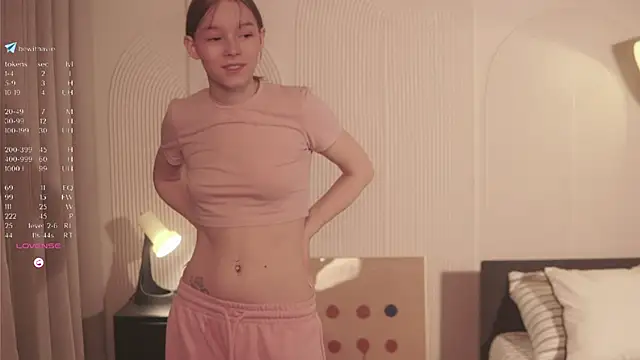 VenaLammo online show from June 1, 2026, 8:41 pm