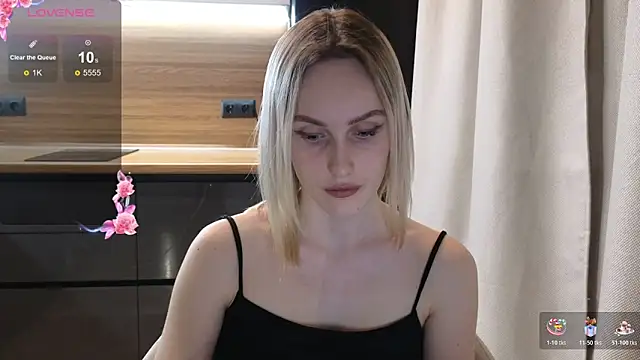 Bella Villen online show from April 1, 2026, 5:54 pm