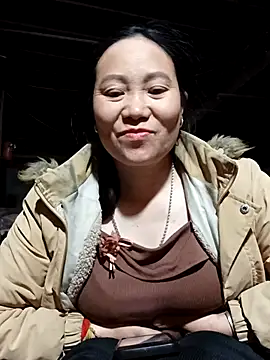 Lindxx-hot online show from March 15, 2026, 12:12 pm