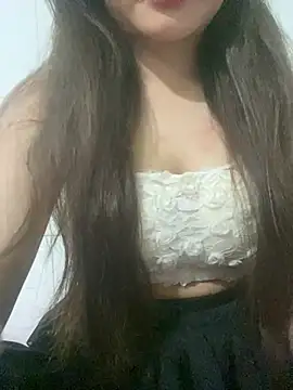 Snapshot of Xoai-cute chatting on March 3, 2026, 9:27 am Xoai-cute online show from March 3, 2026, 9:27 am