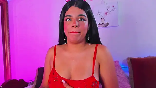 Arianna Moore online show from April 28, 2026, 6:45 pm