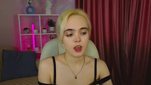 Bambi Bloom online show from March 8, 2026, 1:47 pm