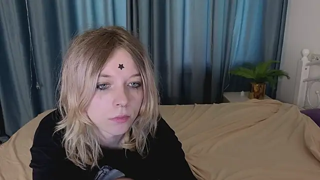 MollySally online show from May 2, 2026, 4:18 am