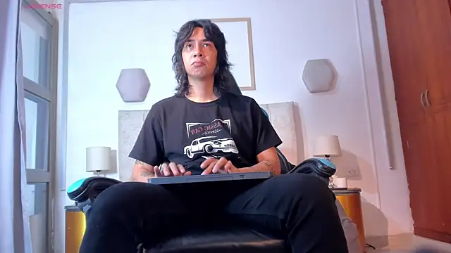 Snapshot of so_pop chatting on March 3, 2026, 2:02 pm so pop online show from March 3, 2026, 2:02 pm