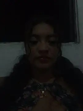 perla stone11 online show from April 7, 2026, 2:35 am