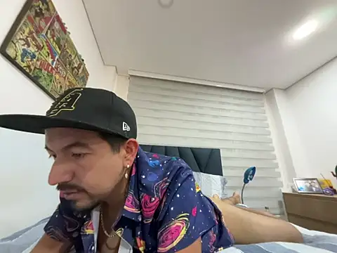 baby026- online show from March 5, 2026, 8:05 pm