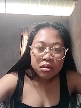 angelpinay44 online show from March 16, 2026, 1:46 am