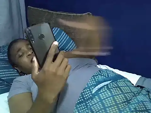 Talia82 online show from April 6, 2026, 4:52 pm