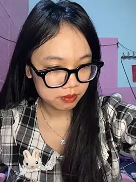 Leeeeiu online show from March 14, 2026, 2:56 pm