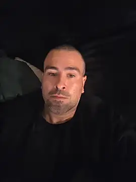 Biggbaddwulf7 online show from March 27, 2026, 7:28 am