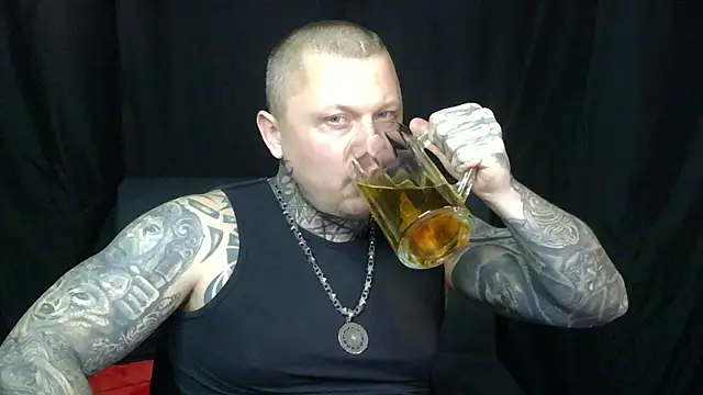 devilWithTats online show from June 5, 2026, 1:39 pm