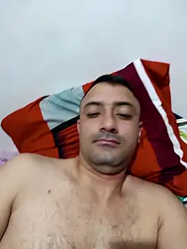 RaphandLey online show from March 5, 2026, 10:27 pm