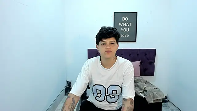 TomBoy Natali online show from March 27, 2026, 6:53 pm