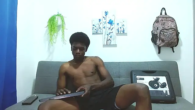 Snapshot of charles_king chatting on March 3, 2026, 1:12 am charles king online show from March 3, 2026, 1:12 am