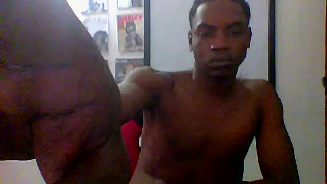 Snapshot of charles_king chatting on June 7, 2026, 7:19 pm charles king online show from June 7, 2026, 7:19 pm
