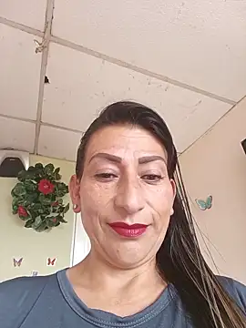 Lucia Rios online show from June 12, 2026, 5:00 pm