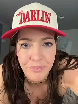 Snapshot of hollyharmd chatting on March 2, 2026, 5:08 am hollyharmd online show from March 2, 2026, 5:08 am