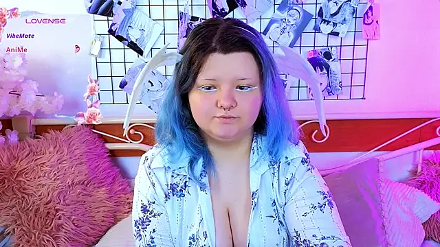 Lunaar  online show from May 25, 2026, 6:23 am