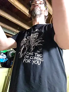 ultimateBWC online show from April 15, 2026, 8:20 pm