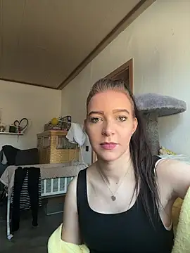 Snapshot of GermanAlice chatting on March 2, 2026, 8:43 am GermanAlice online show from March 2, 2026, 8:43 am