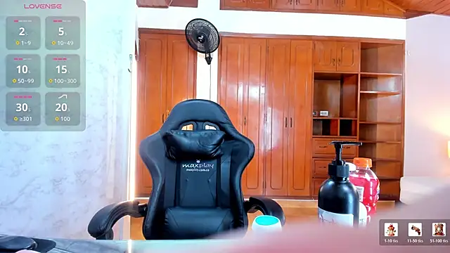 lizzie skinny online show from March 25, 2026, 7:13 pm