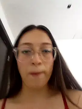 EvaMark  online show from March 19, 2026, 11:43 am