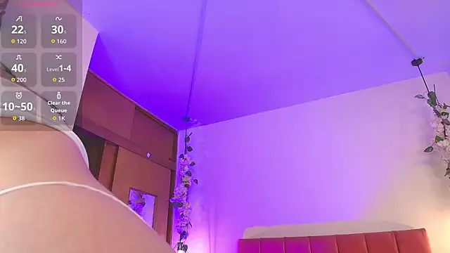 Caandace online show from March 5, 2026, 7:21 pm