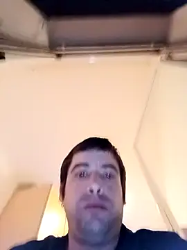 danyelC2 online show from April 2, 2026, 9:43 pm