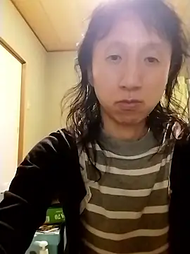 Snapshot of mako7612 chatting on May 6, 2026, 1:04 pm mako7612 online show from May 6, 2026, 1:04 pm