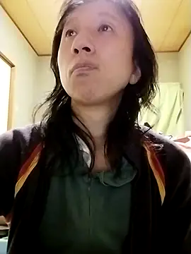 mako7612 online show from April 1, 2026, 7:20 am