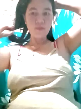 sweet lyn2025 online show from April 6, 2026, 7:37 pm