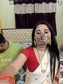 MONAJI HOT online show from August 3, 2026, 5:52 pm