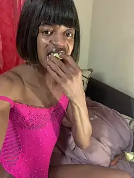 Kinky-Nicky04 online show from April 14, 2026, 6:57 pm