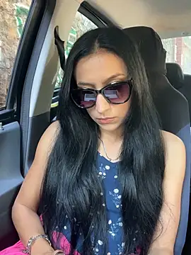 anamaria04 online show from April 18, 2026, 2:30 pm