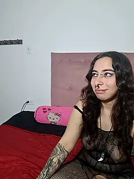 Moonandzukko online show from March 11, 2026, 6:29 am