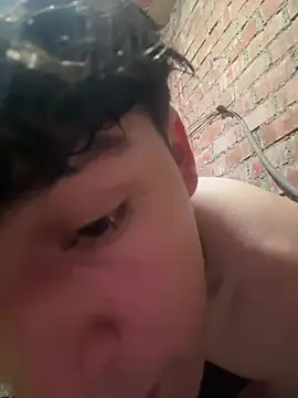 Snapshot of colageno_2005 chatting on March 1, 2026, 10:54 pm colageno 2005 online show from March 1, 2026, 10:54 pm