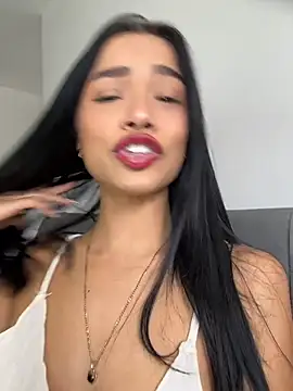 Bella Smithe online show from June 30, 2026, 5:46 pm
