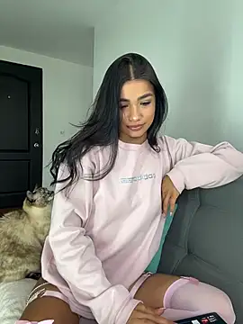 Bella Smithe online show from March 11, 2026, 1:27 pm