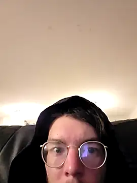 KinkyKittyBoy online show from May 9, 2026, 5:33 am