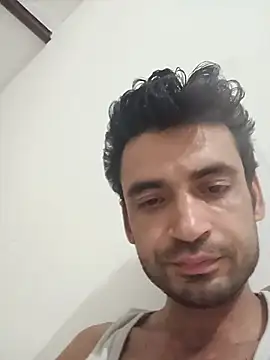 gauravsexy online show from June 26, 2026, 8:47 pm