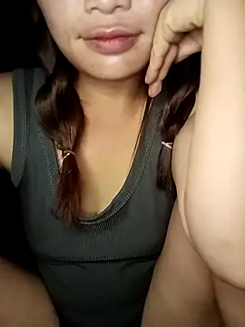Snapshot of -Tristina- chatting on July 3, 2026, 8:04 pm -Tristina- online show from July 3, 2026, 8:04 pm