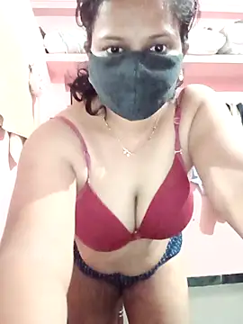 Miss-Dolly07 online show from April 15, 2026, 4:55 pm