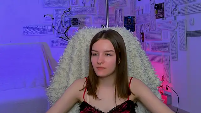 KellieBanshe online show from June 16, 2026, 4:12 am