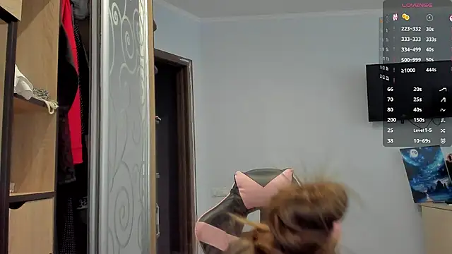 Mary Blu online show from September 29, 2025, 8:32 am