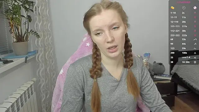 Mary Blu online show from October 28, 2025, 2:05 pm