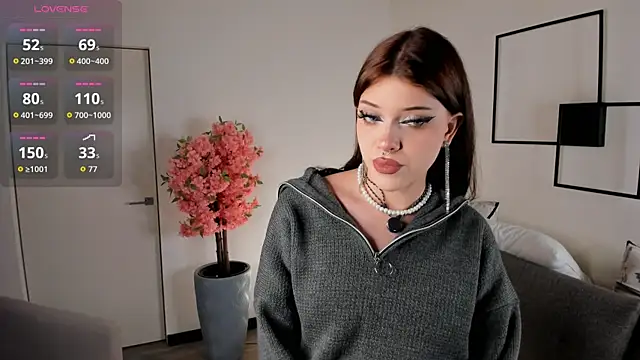 Glowia online show from April 11, 2026, 7:05 am