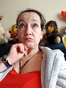 anayss17 online show from March 28, 2026, 1:45 pm