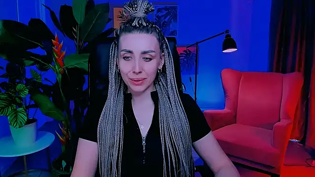 MonicaRiley online show from May 21, 2026, 10:56 am