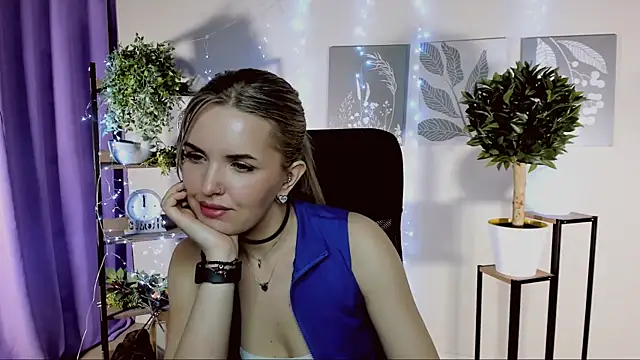 AliceSmite online show from March 29, 2026, 11:56 am