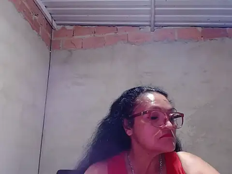 Snapshot of _BellaNocturna chatting on May 12, 2026, 1:35 am BellaNocturna online show from May 12, 2026, 1:35 am